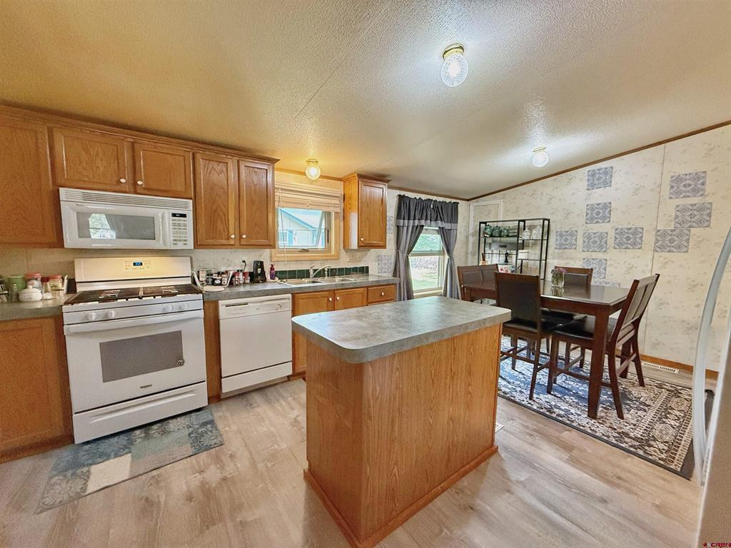 105 Maple Avenue Property Photo 5