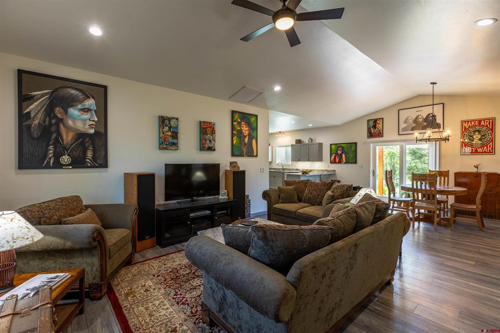 1223 Trails Boulevard Property Photo 4