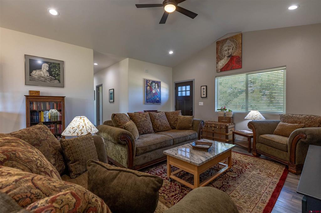 1223 Trails Boulevard Property Photo 10