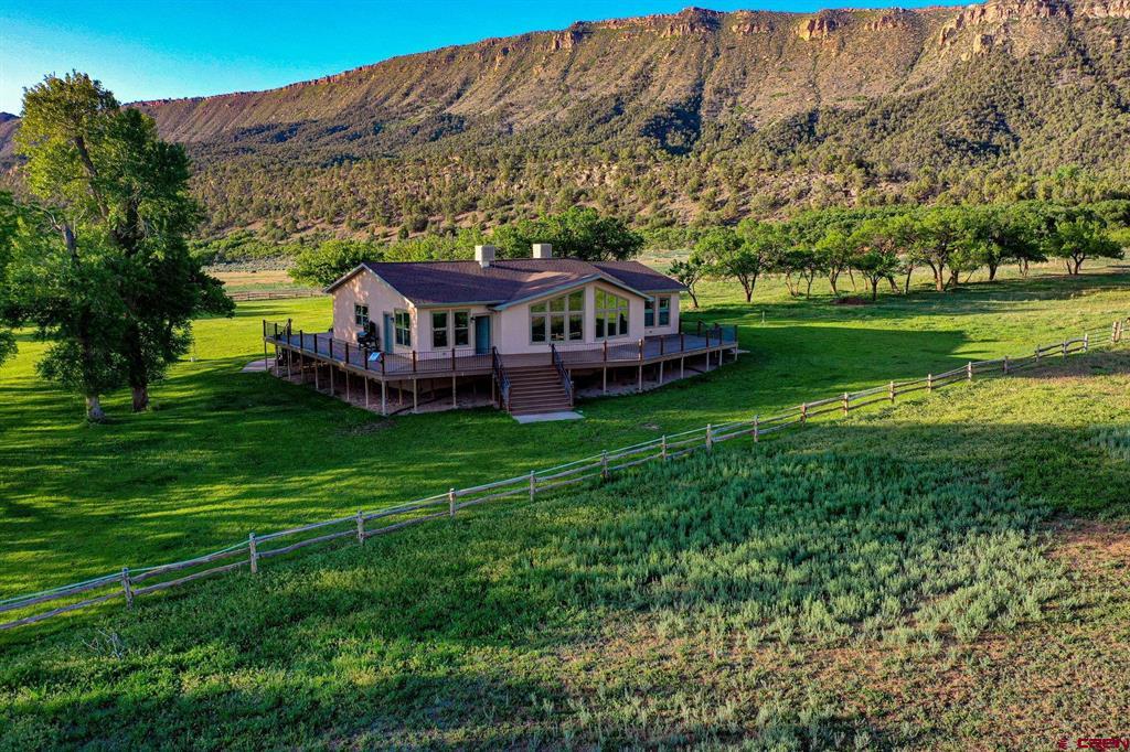 825115 Property Photo 10