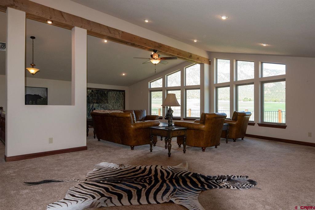 825115 Property Photo 14