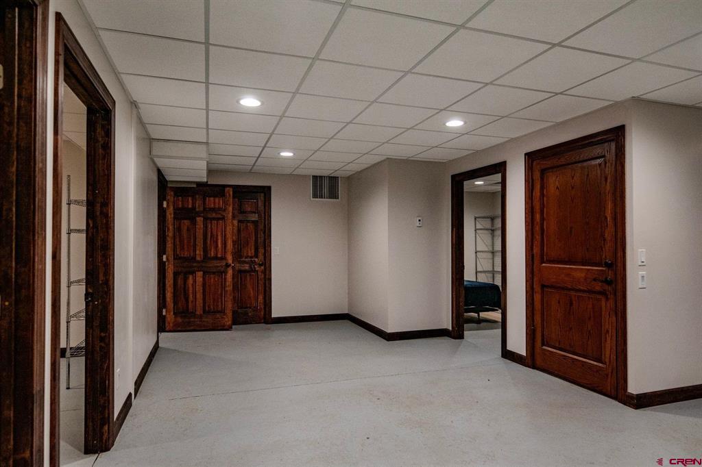 825115 Property Photo 20