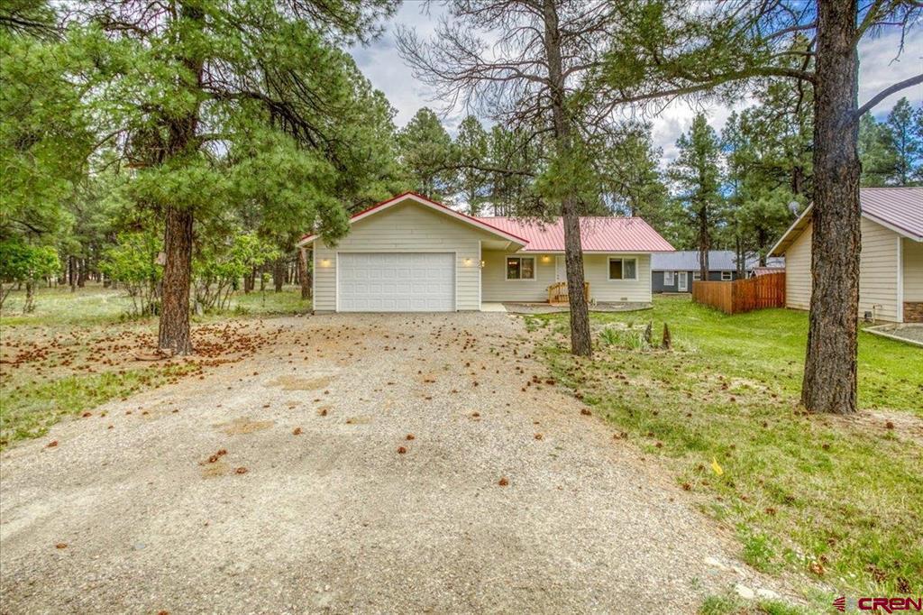 325 Oakwood Circle Property Photo 1