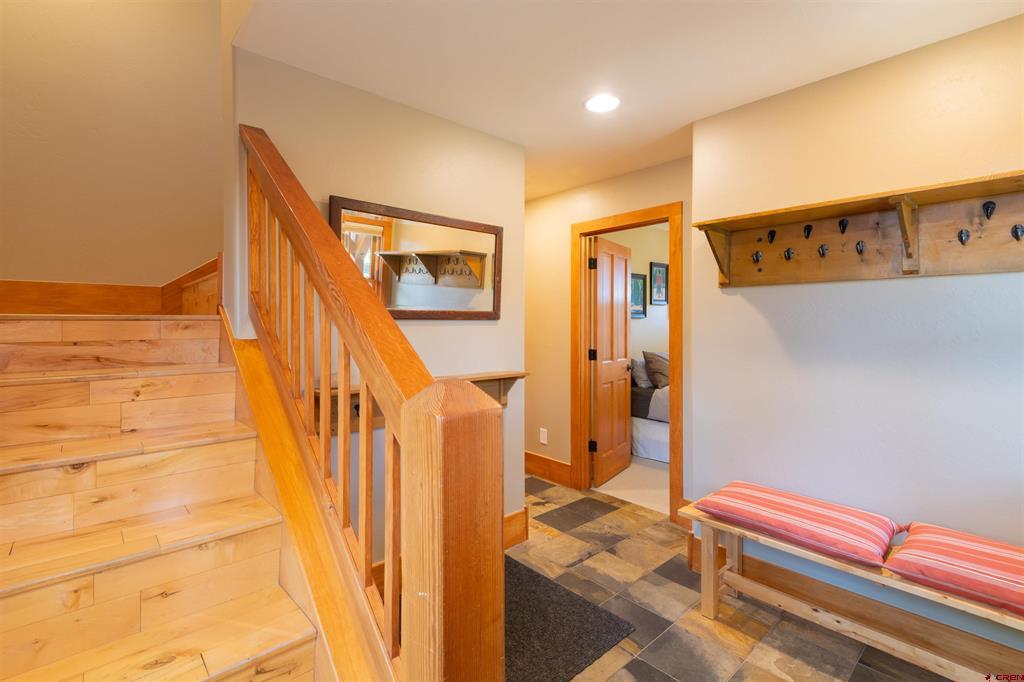 825 Whiterock Avenue Property Photo 6