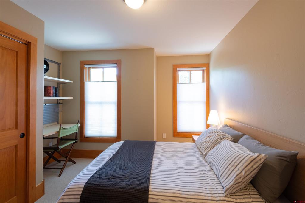 825 Whiterock Avenue Property Photo 22