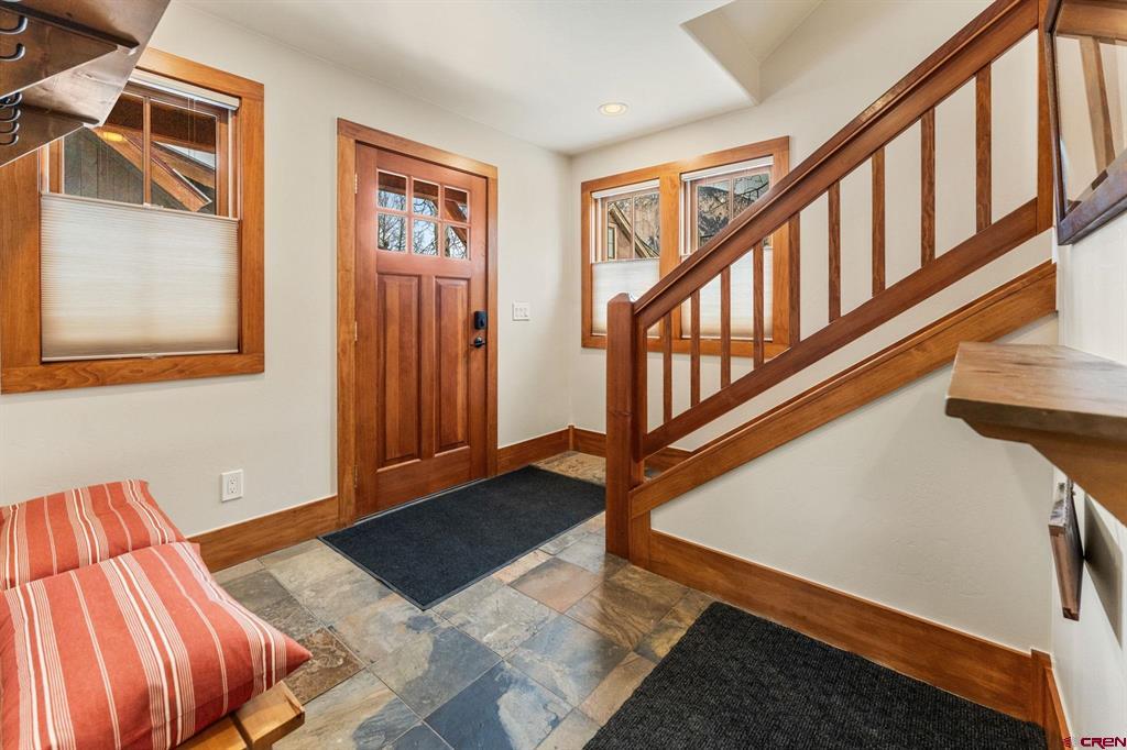 825 Whiterock Avenue Property Photo 27