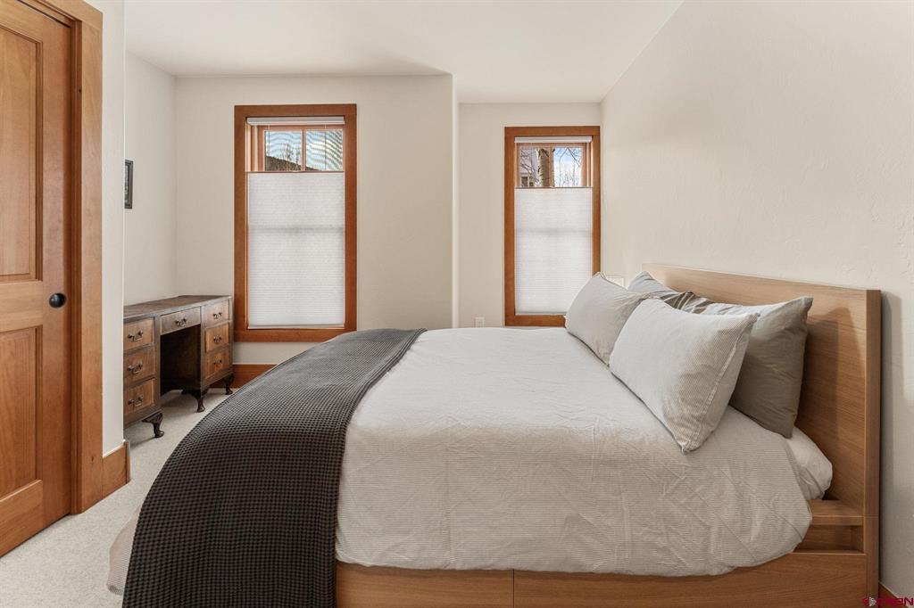 825 Whiterock Avenue Property Photo 33