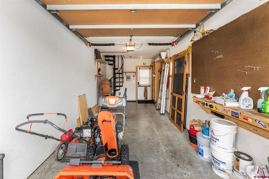 825 Whiterock Avenue Property Photo 41