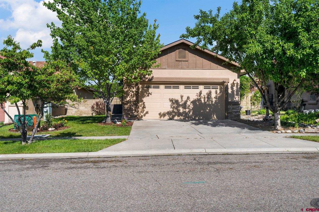 1602 S Taylor Circle Property Photo 1