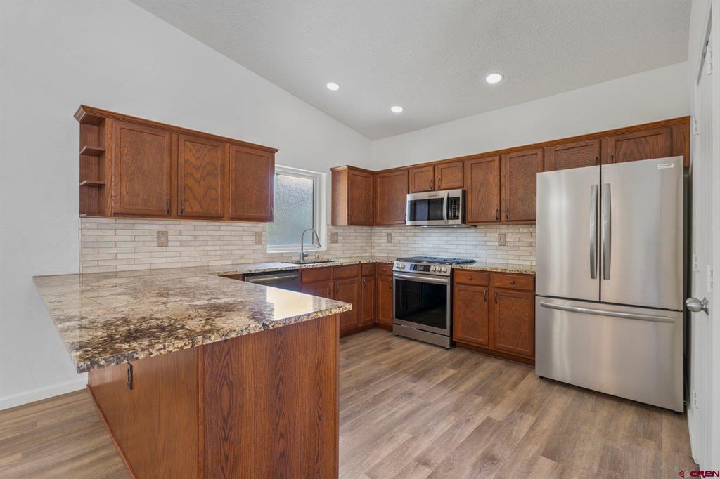 1602 S Taylor Circle Property Photo 8