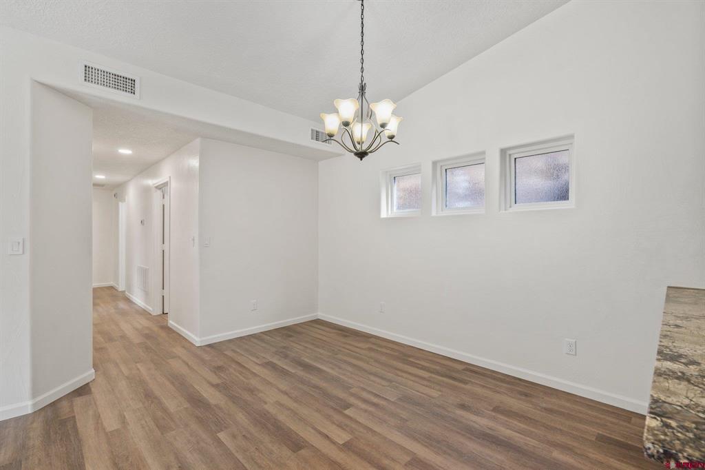 1602 S Taylor Circle Property Photo 16