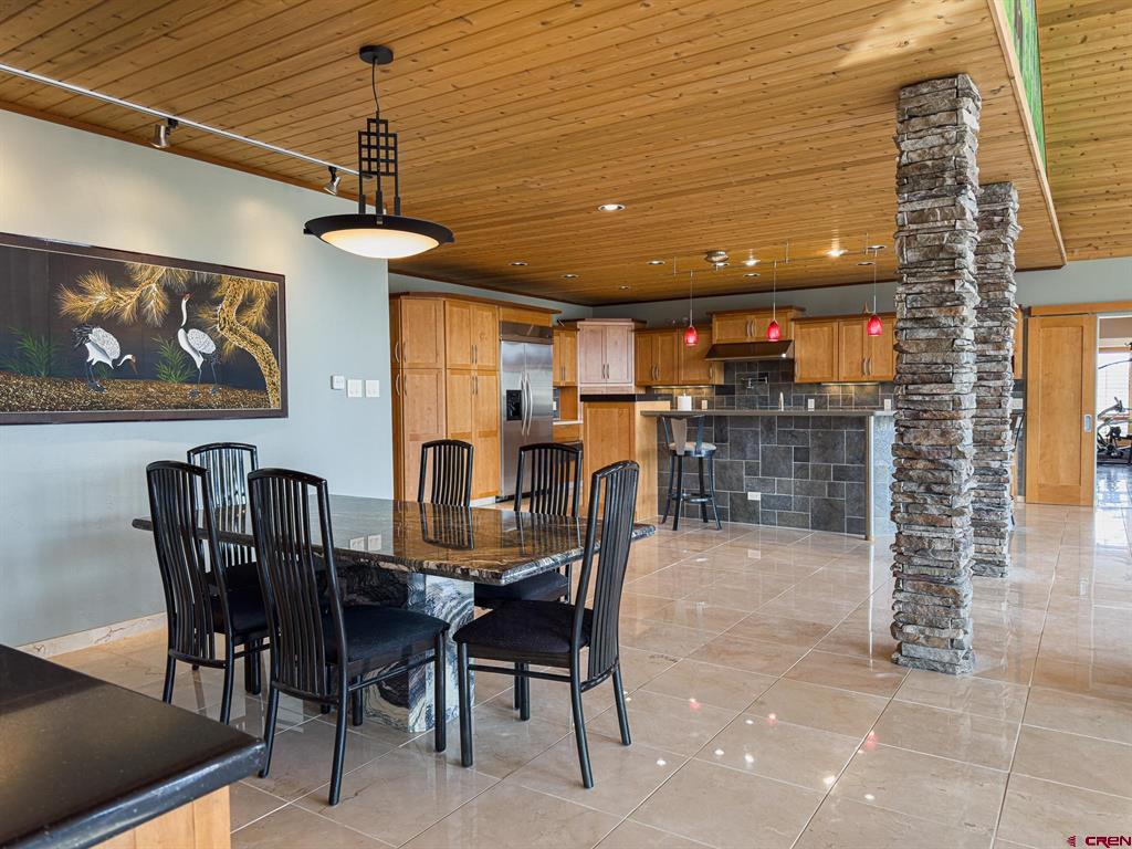 1071 Black Canyon Road Property Photo 15