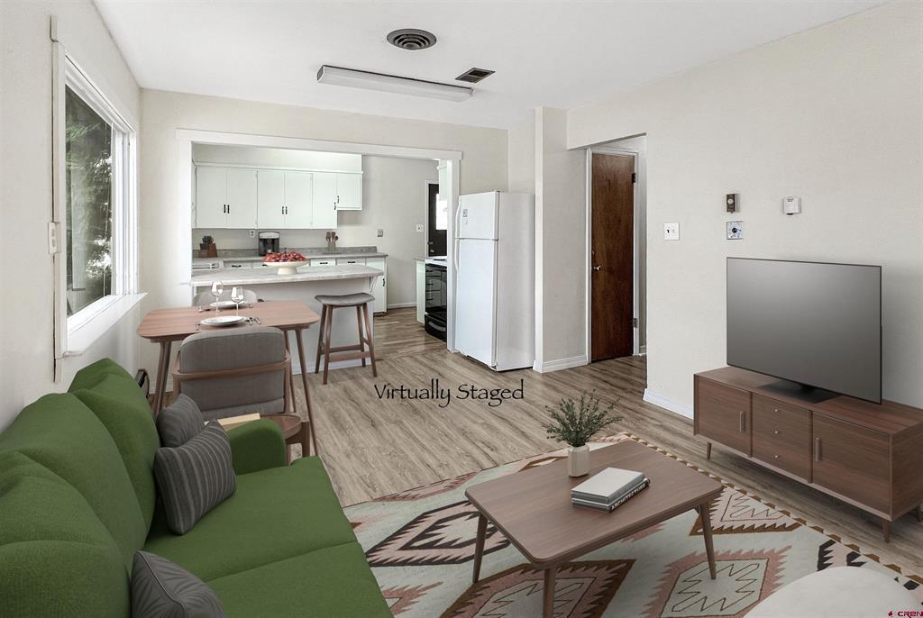 506 & 506 1/2 N Ash Street Property Photo 1