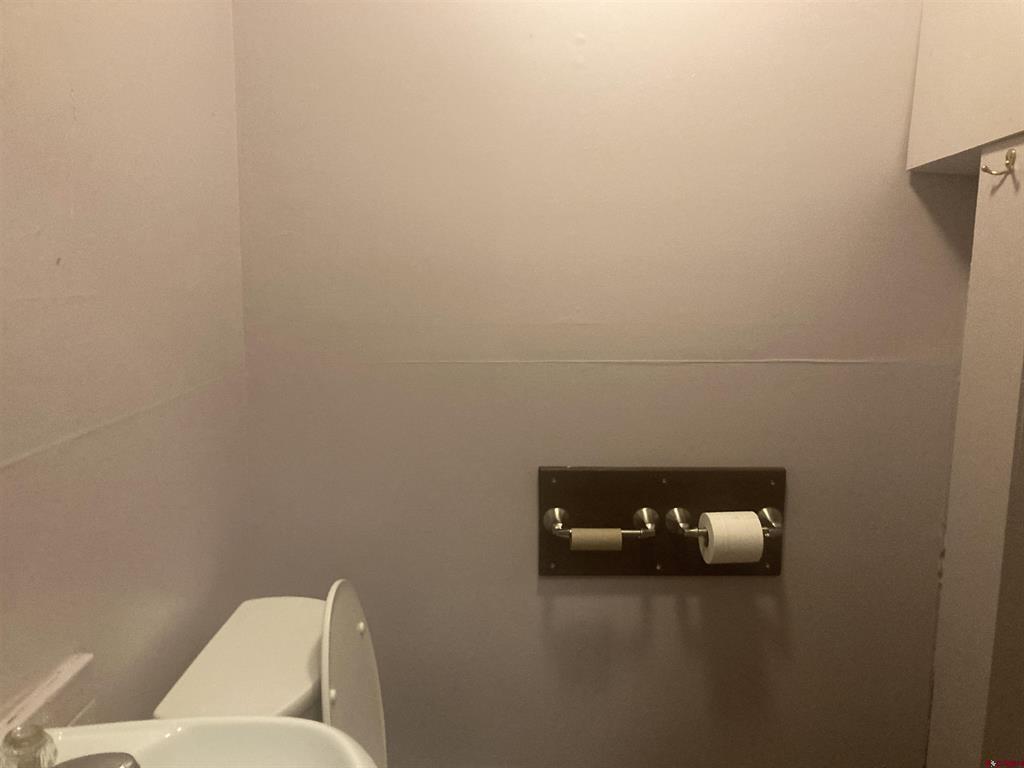 666 College Drive Property Photo 19