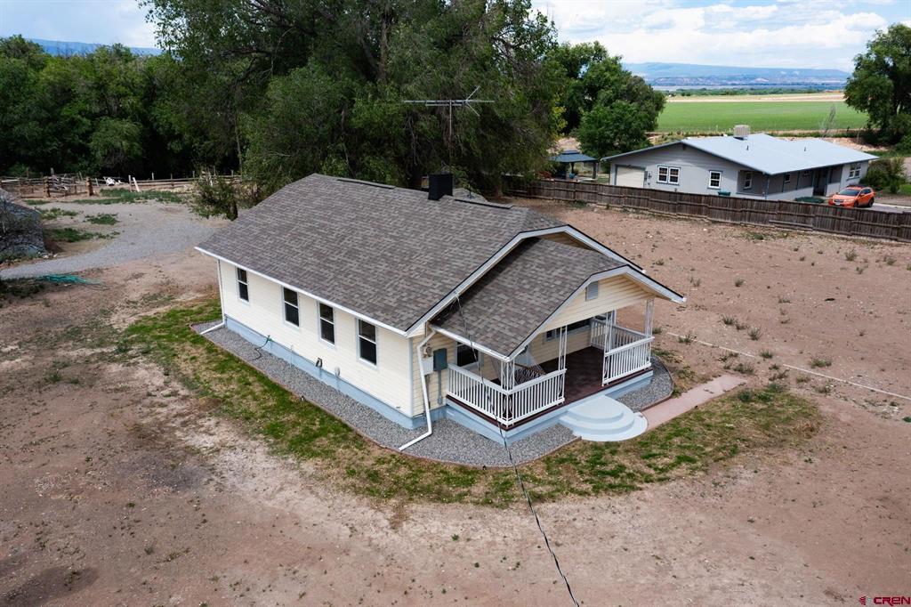 6038 Townsend Road Property Photo 1