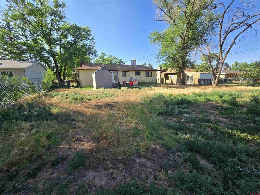 914 Brookside Drive Property Photo 23