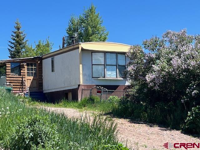 323 E 2nd Street