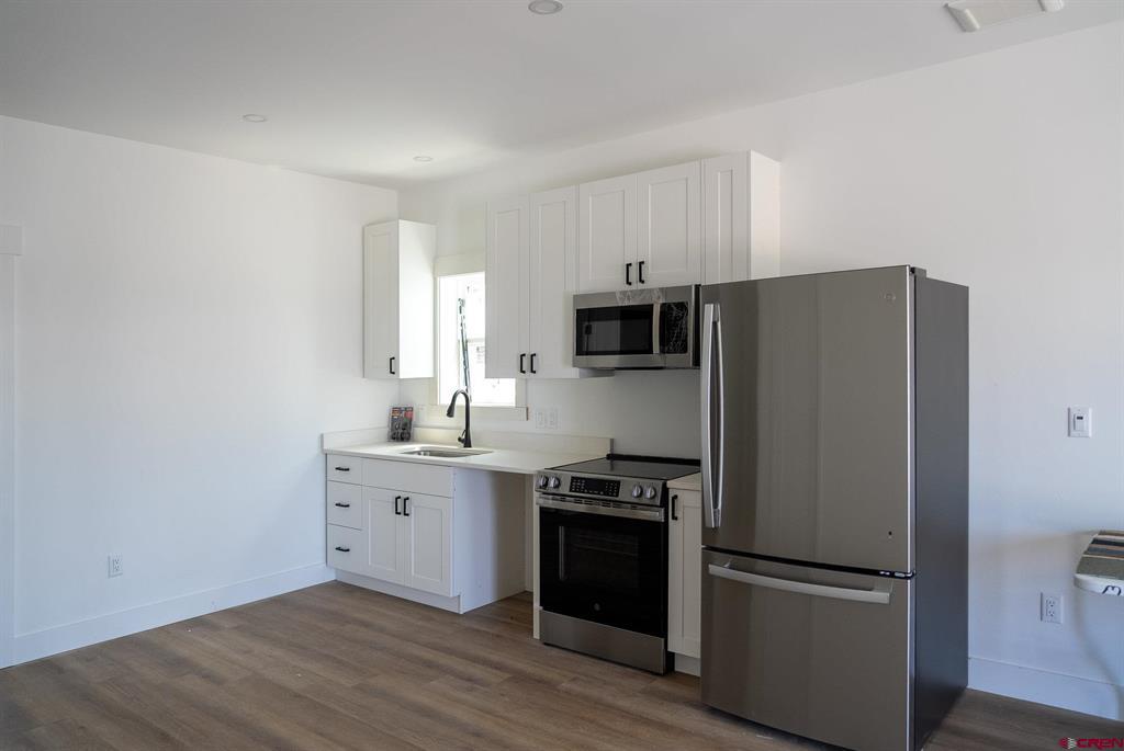 220 Manzano Circle Property Photo 3