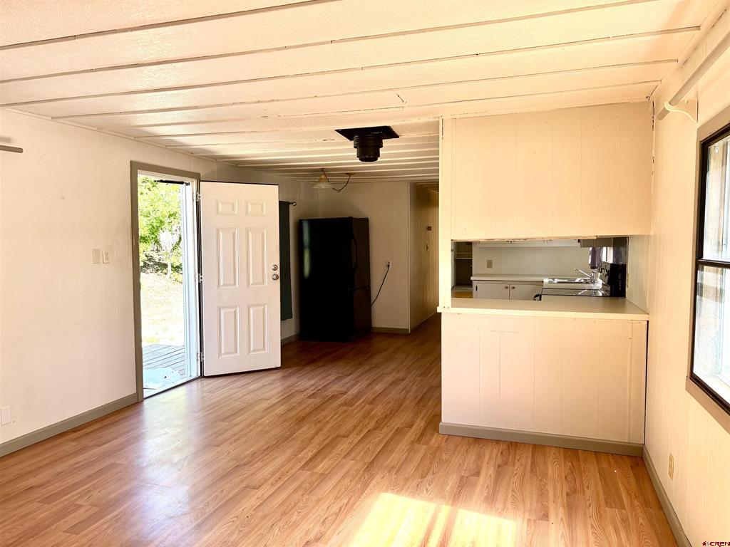 295 Woodcrest Drive Property Photo 7