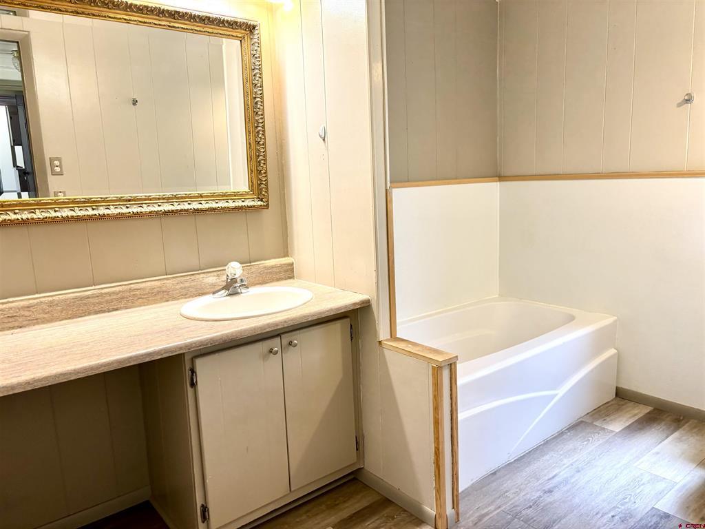 295 Woodcrest Drive Property Photo 14