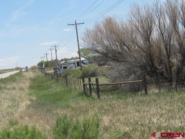 45 Country Meadows Place Property Photo 12
