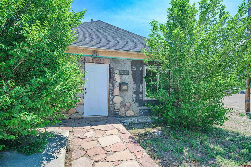 512 San Juan Avenue Property Photo 1