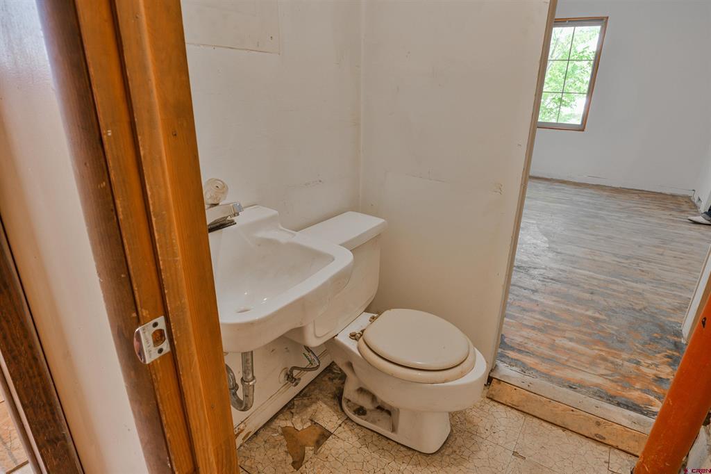 512 San Juan Avenue Property Photo 11