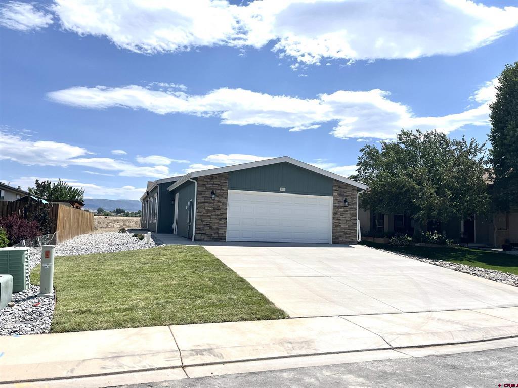 133 Castle Avenue Property Photo 1