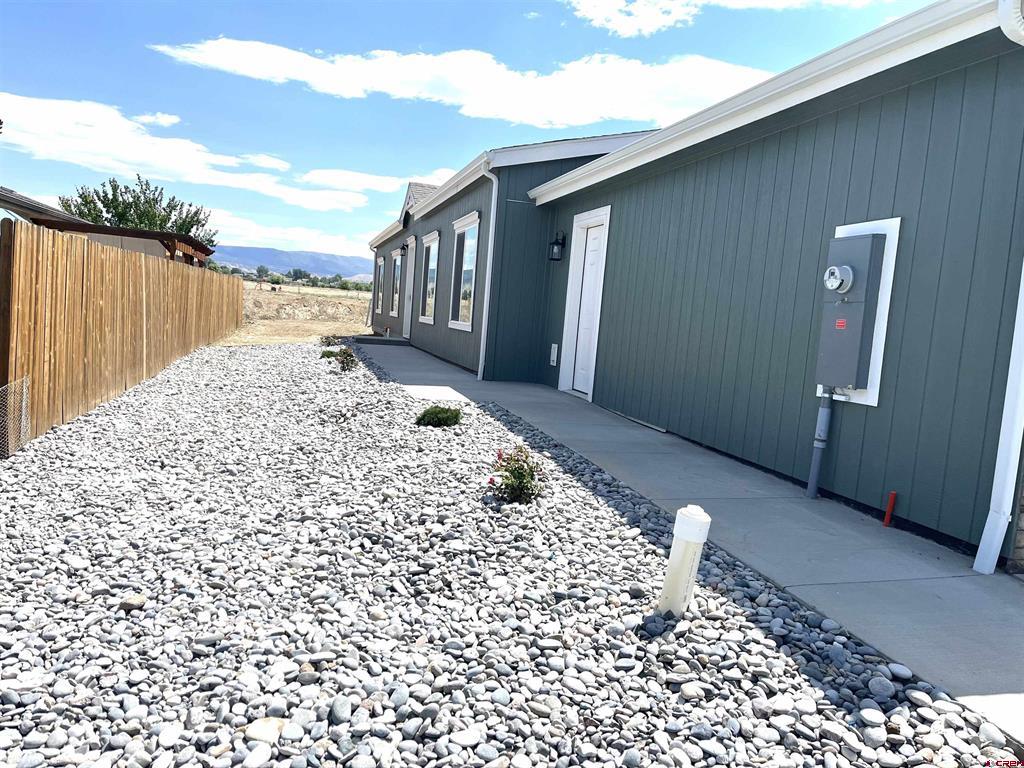133 Castle Avenue Property Photo 3