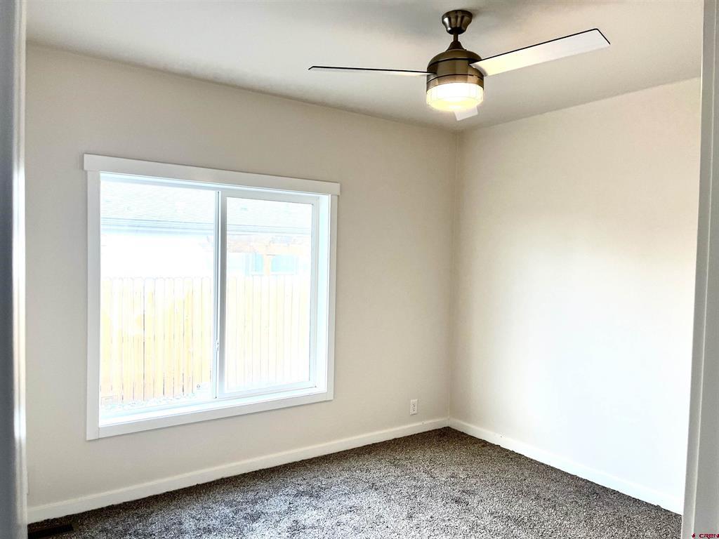 133 Castle Avenue Property Photo 32