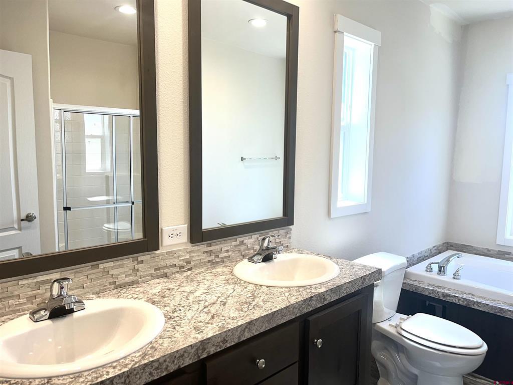 133 Castle Avenue Property Photo 37