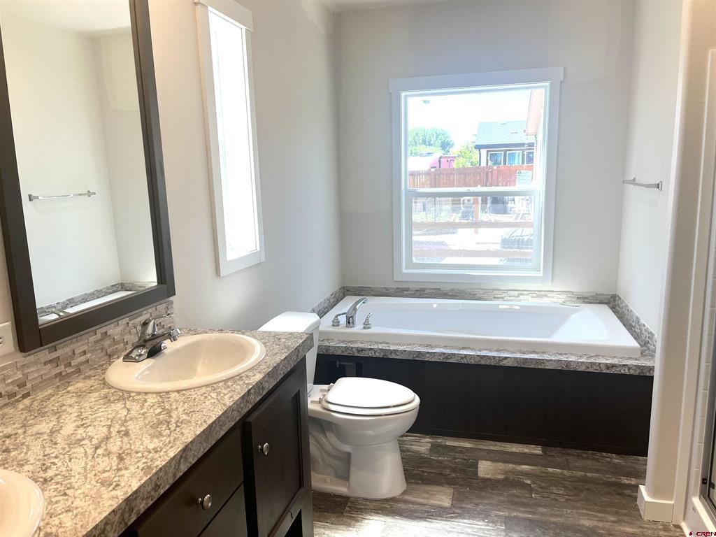 133 Castle Avenue Property Photo 38