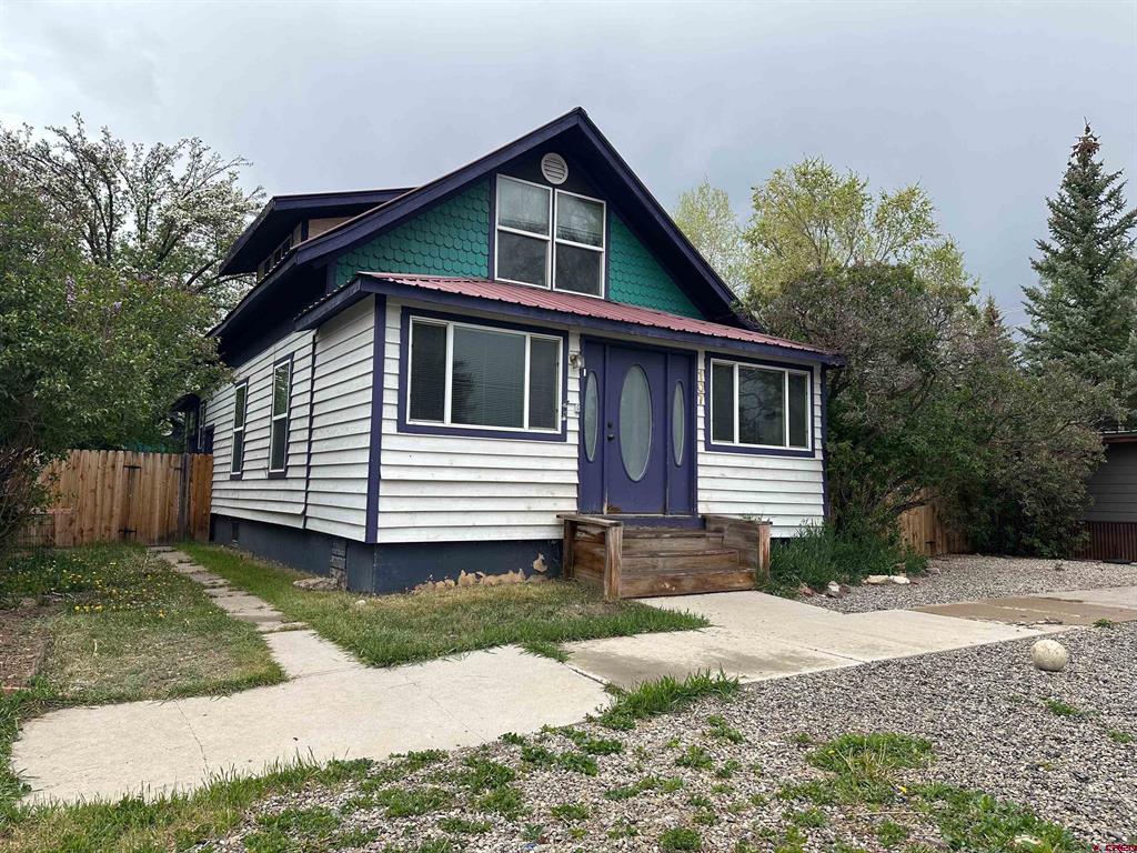 107 N Teller Street Property Photo 3