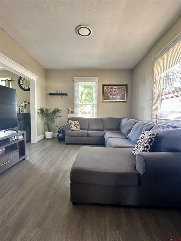 18551 F Road Property Photo 9