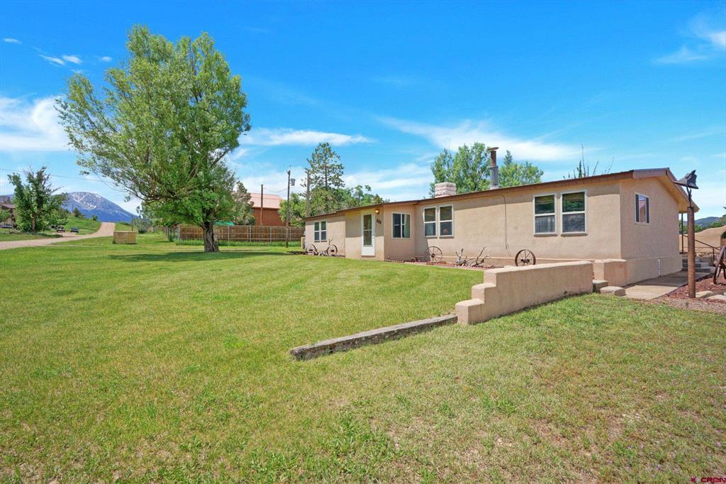 204 Walnut Street Property Photo 1