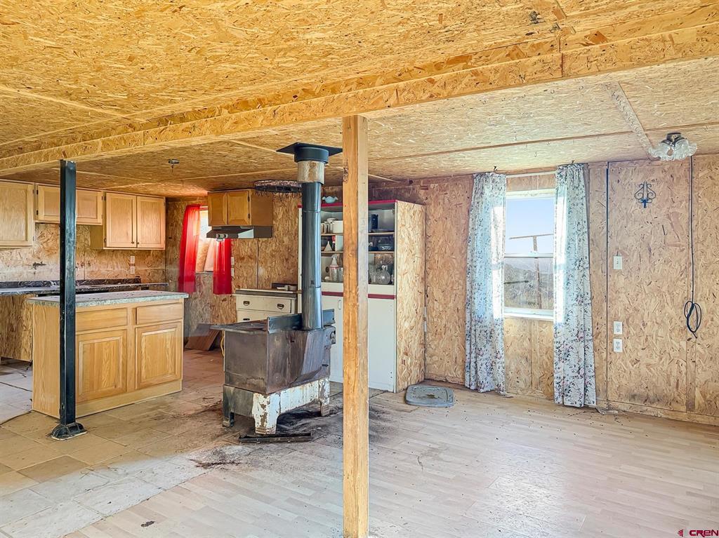 43867 Long Gulch Road Property Photo 8