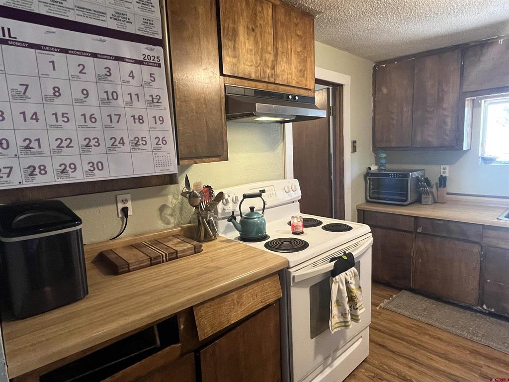 537 N Colorado Avenue Property Photo 6