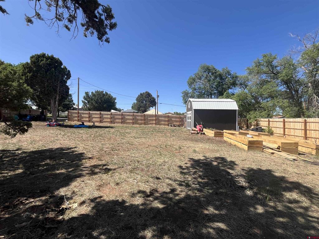 537 N Colorado Avenue Property Photo 22