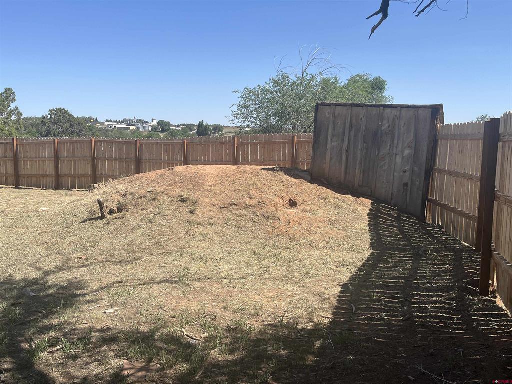 537 N Colorado Avenue Property Photo 25