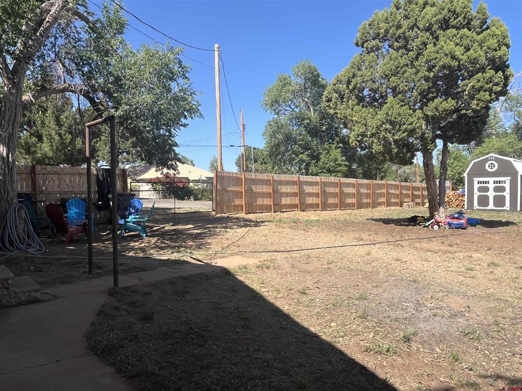 537 N Colorado Avenue Property Photo 26