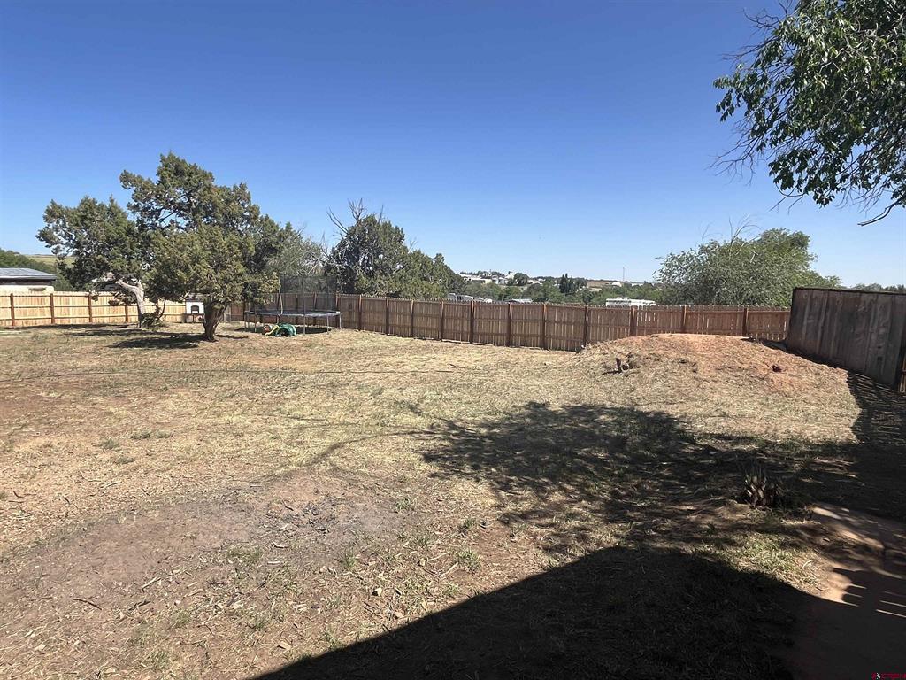 537 N Colorado Avenue Property Photo 27