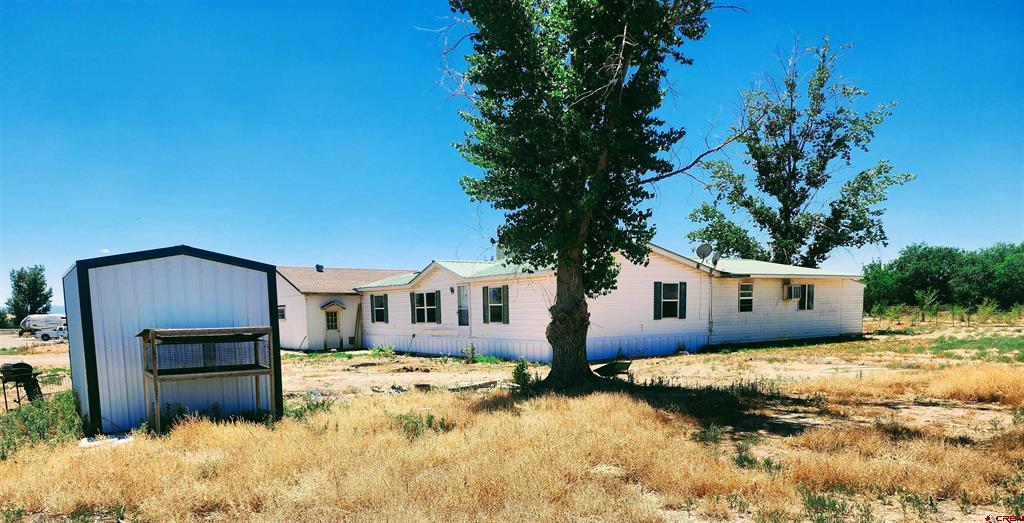 20897 Iris Road Property Photo 1