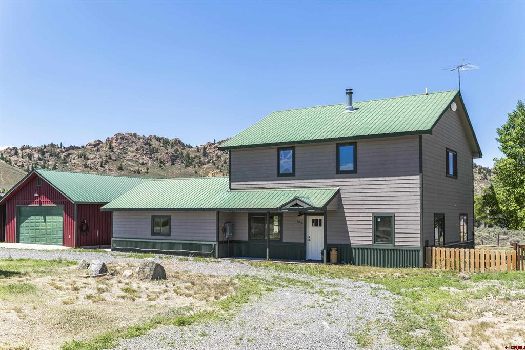 388 Columbine Road Property Photo 1