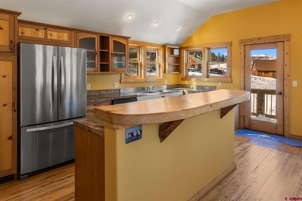 17 Elk Avenue Property Photo 7