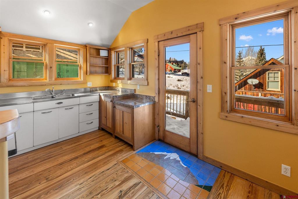 17 Elk Avenue Property Photo 12