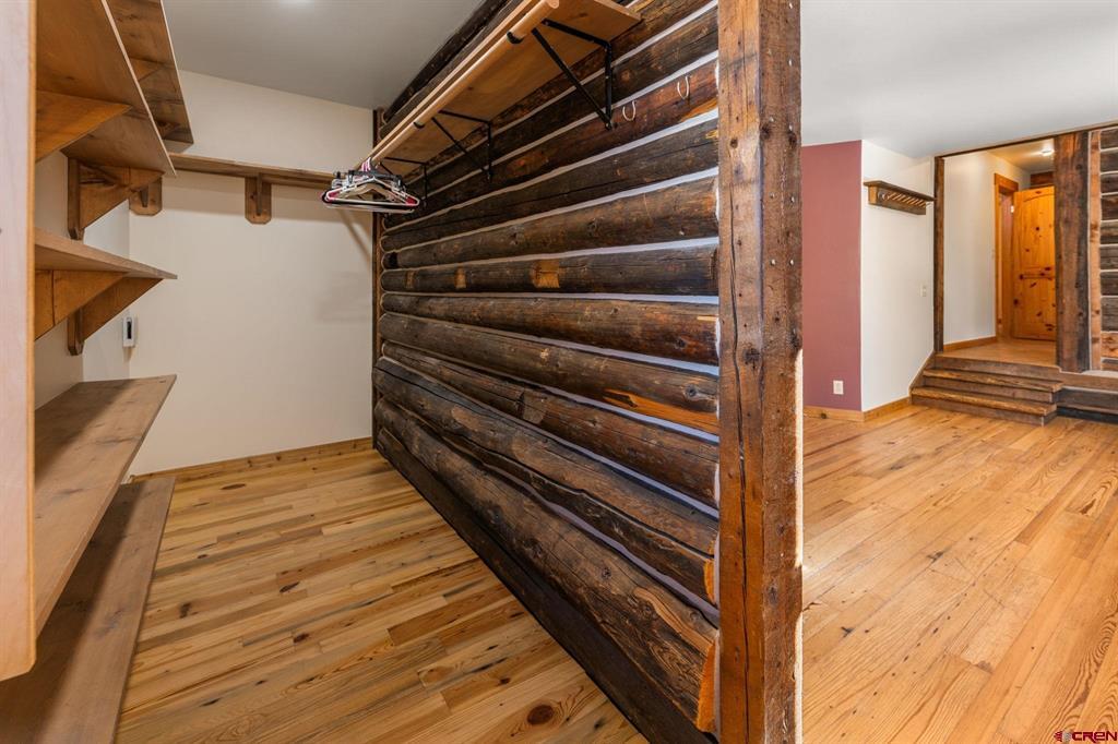 17 Elk Avenue Property Photo 26