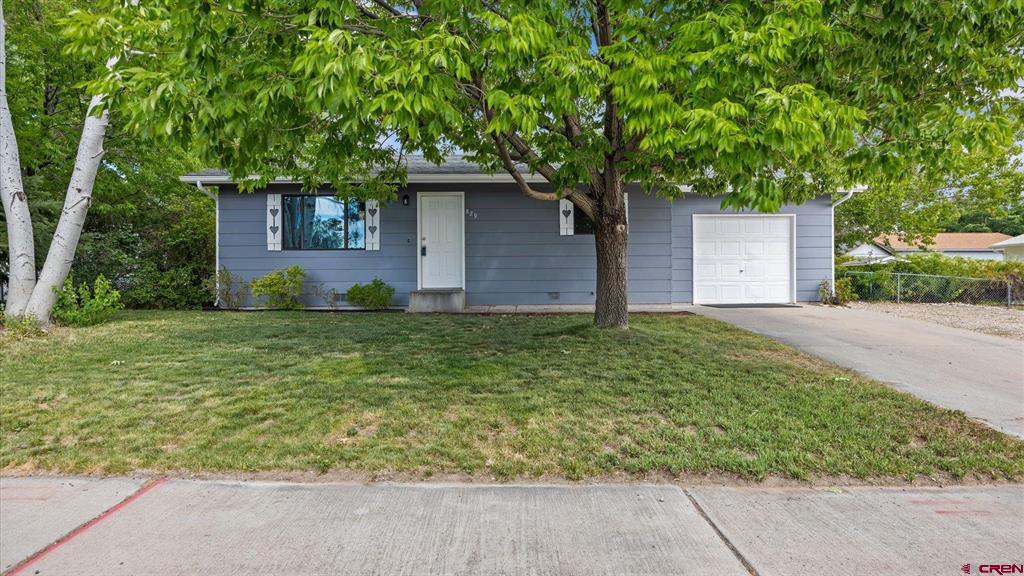 829 Logan Street Property Photo 1