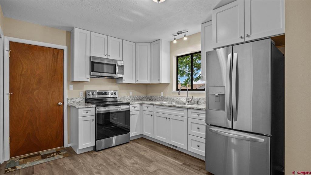 829 Logan Street Property Photo 4