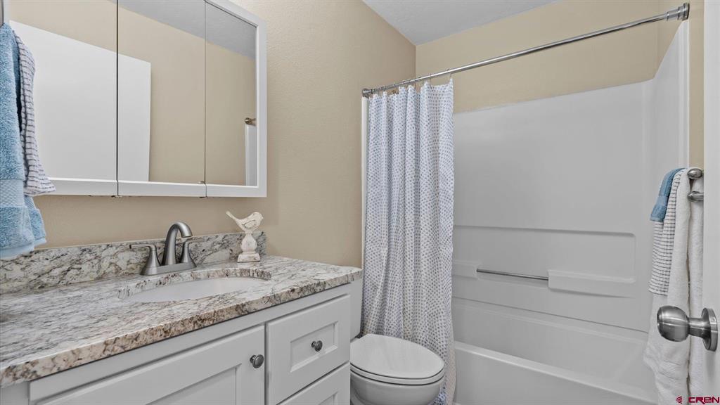 829 Logan Street Property Photo 11