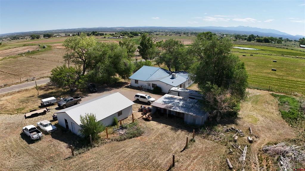 22548 M Road Property Photo 1